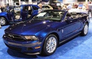 KORNCARS Mustang V6 2012 Conversível I