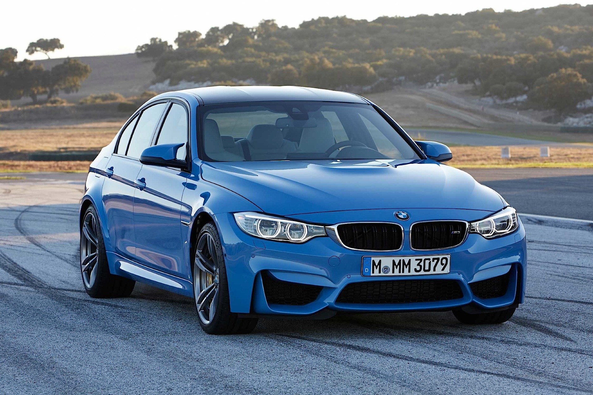 BMW M3 F80 – O MELHOR SEDÃ ESPORTIVO MODERNO – KORN CARS